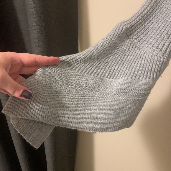 Gentle Fawn Flare Sleeve Cardigan - Picture 6 of 7